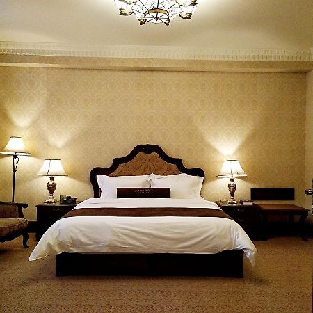 James Joyce Coffetel Tianjin First Hotel Branch Экстерьер фото