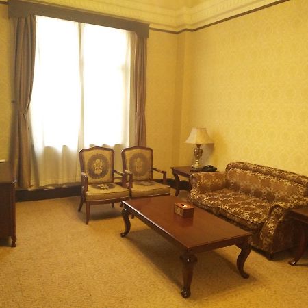 James Joyce Coffetel Tianjin First Hotel Branch Экстерьер фото