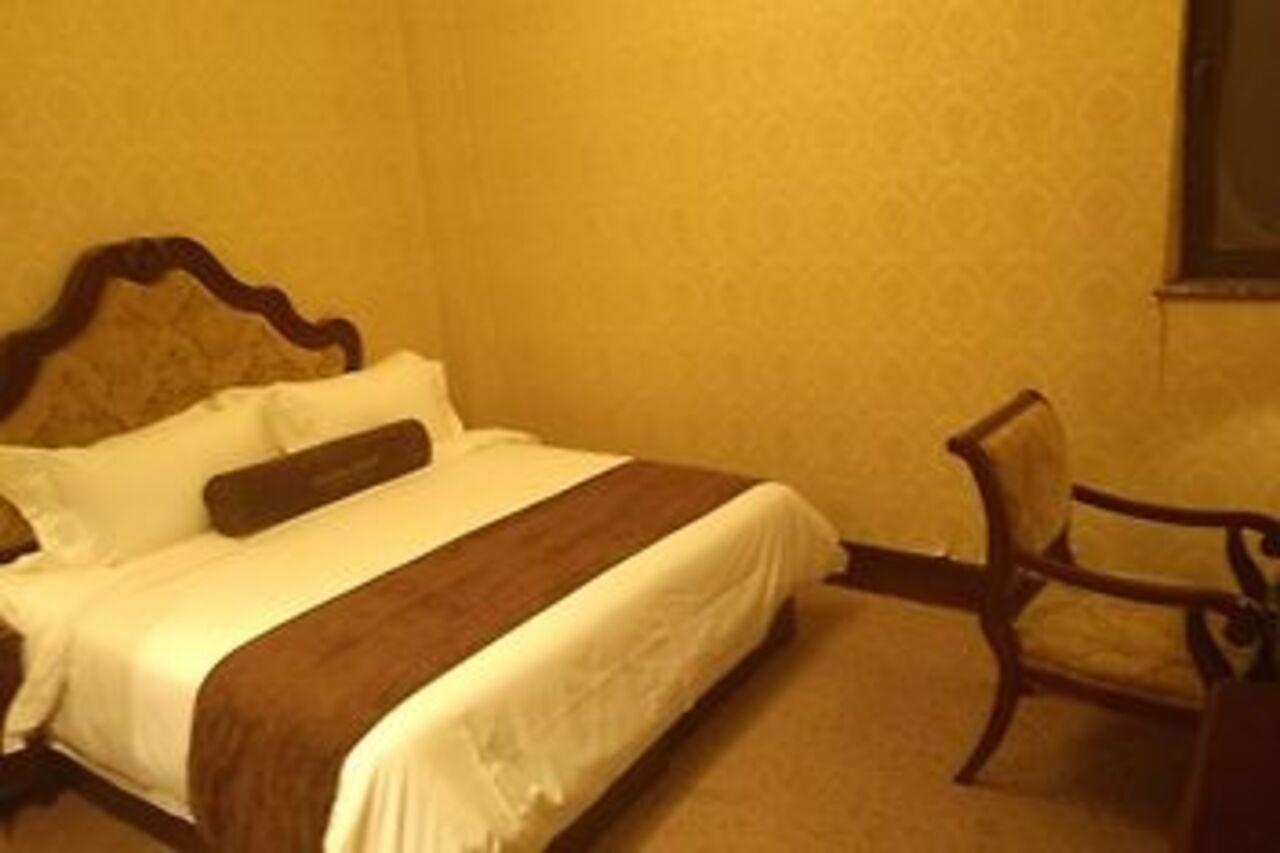 James Joyce Coffetel Tianjin First Hotel Branch Экстерьер фото
