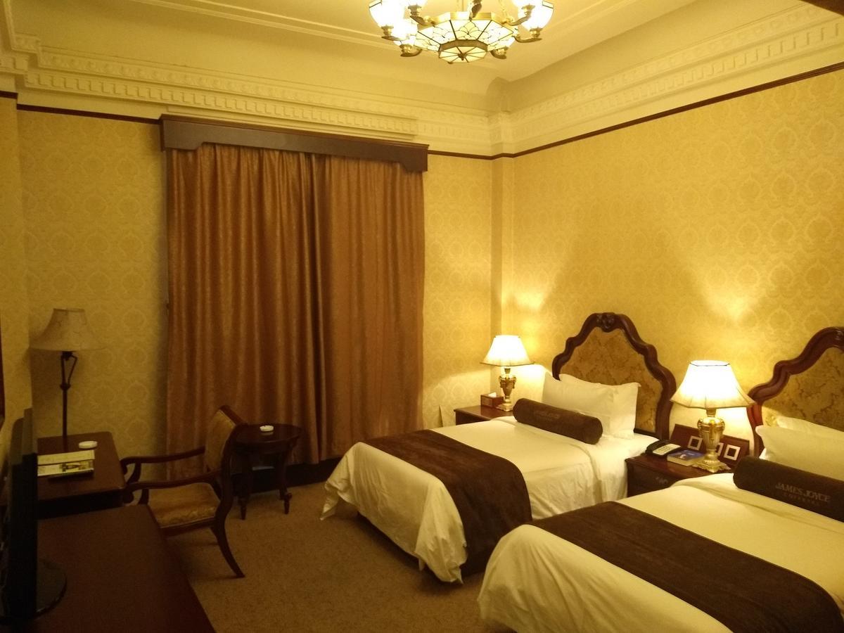 James Joyce Coffetel Tianjin First Hotel Branch Экстерьер фото