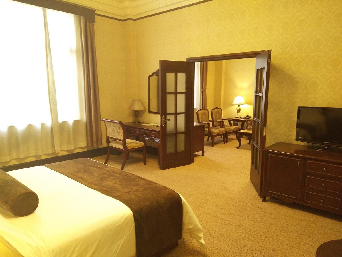 James Joyce Coffetel Tianjin First Hotel Branch Экстерьер фото